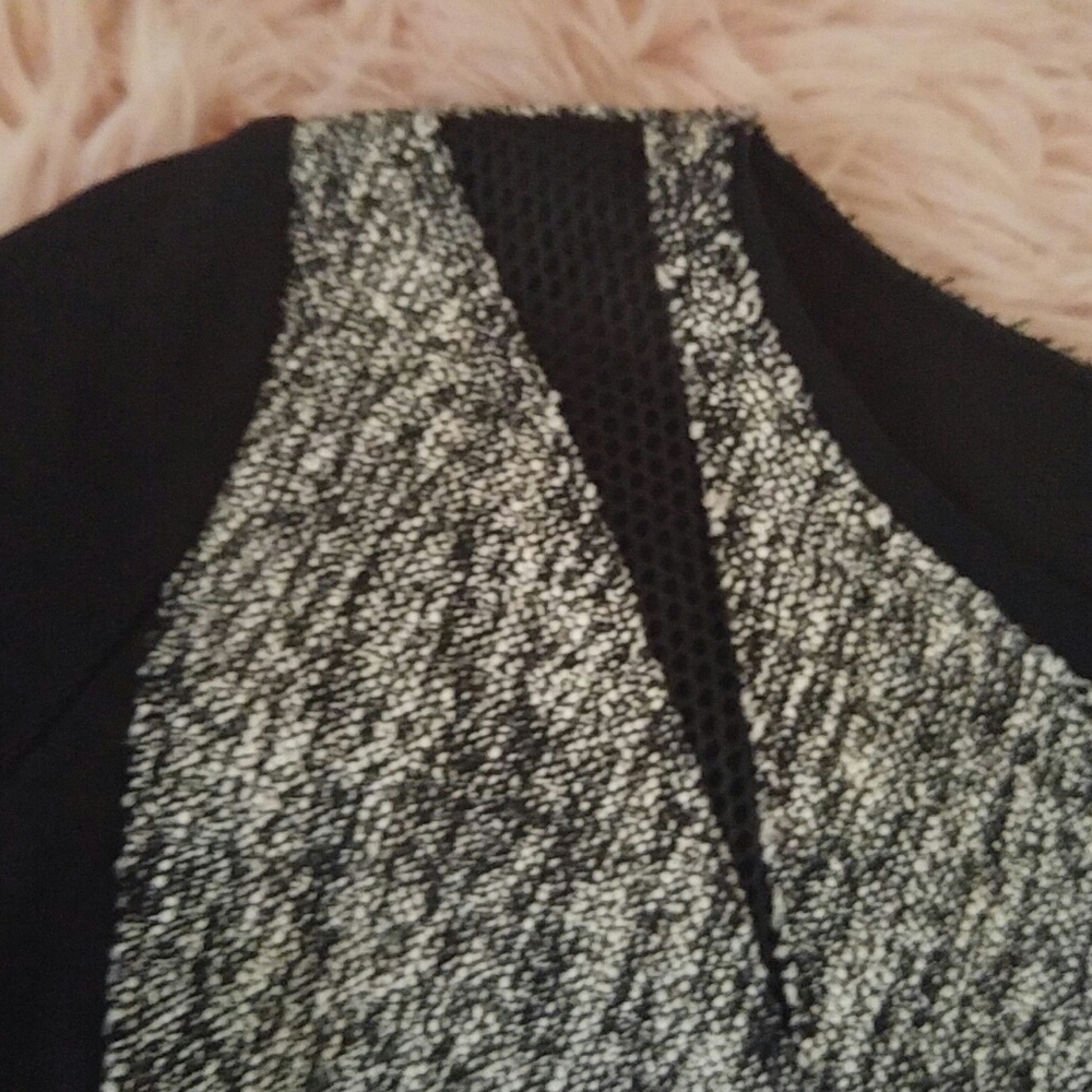Dress - Picture 3 of 4